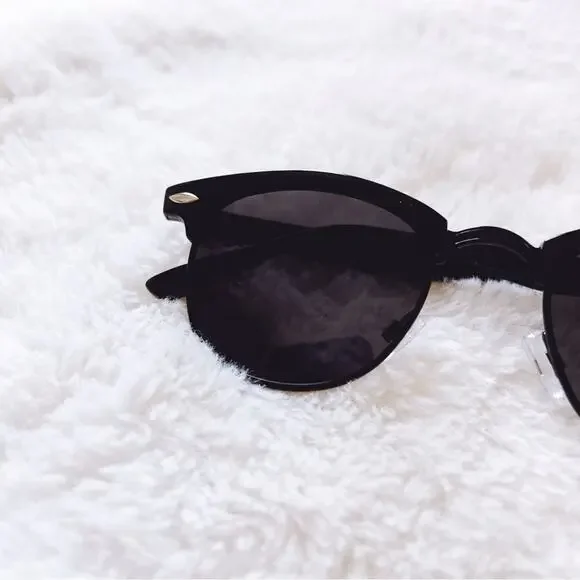 Thalia Black Sleek Modern Sunglasses - Picture 2 of 11
